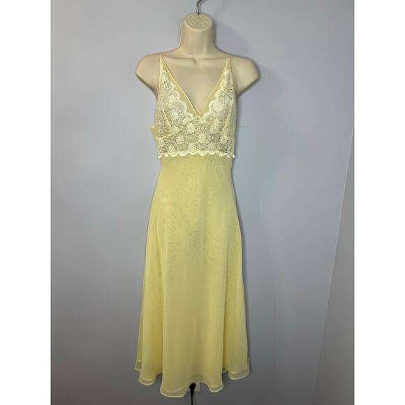 JONES NEW YORK Negligee Slip Midi Dress Pale Yellow Lace Babydoll Fairy Y2K  S - Picture 1 of 11